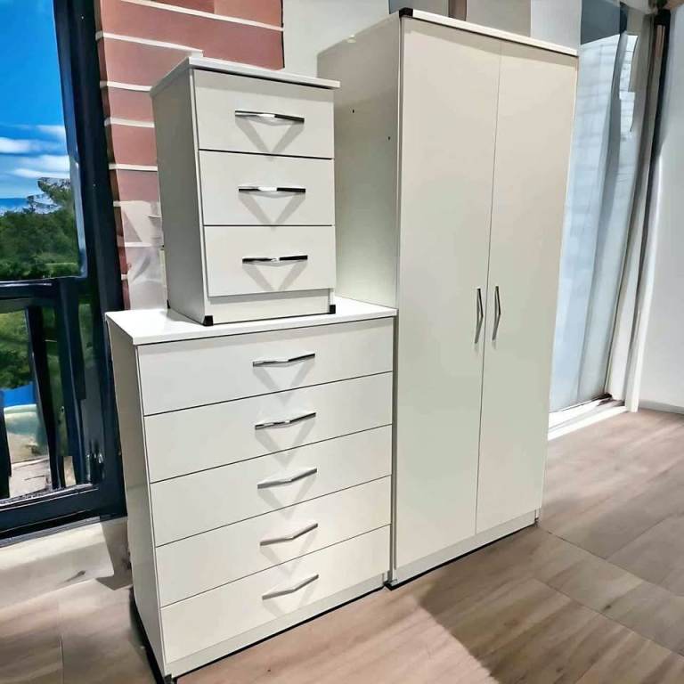 Premium Quality Brand New Wardrobes – Order Today