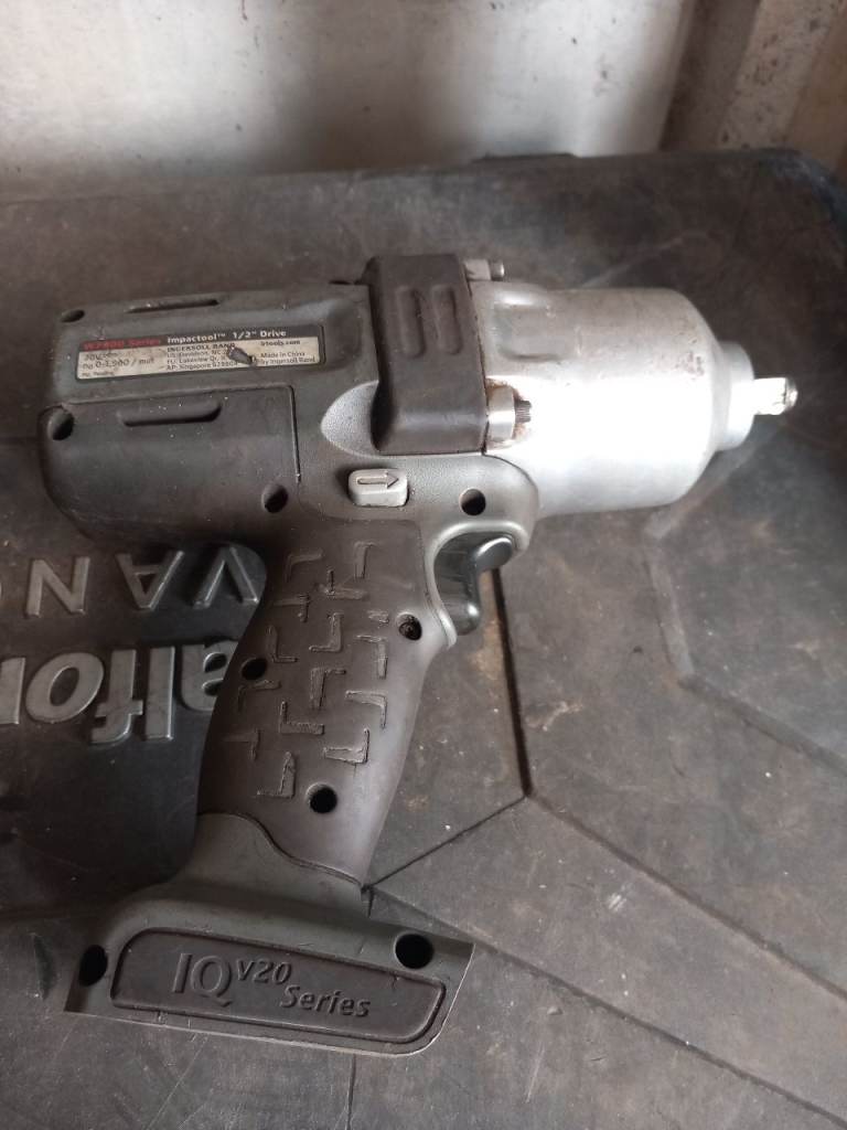 Ingersol rand cordless impact gun spare or repair w7150 