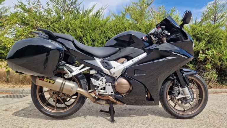 2014 14 HONDA VFR800F 800 F Sports Tourer 19779 MILES PANNIERS