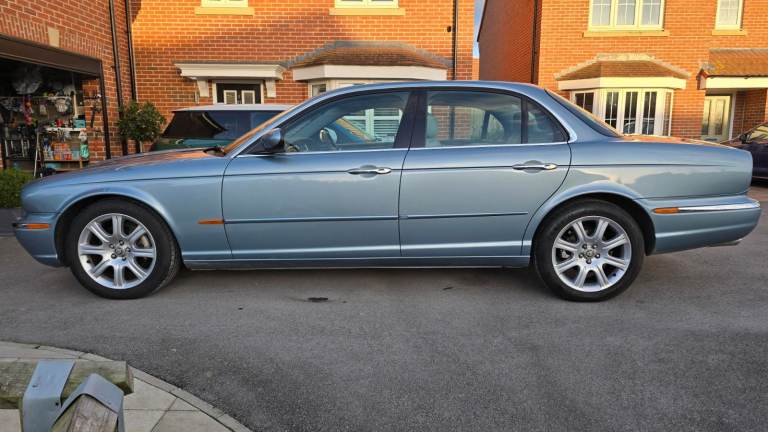 Jaguar, XJ SPORT 4196cc V8, Saloon, 2005, 4 doors Automatic