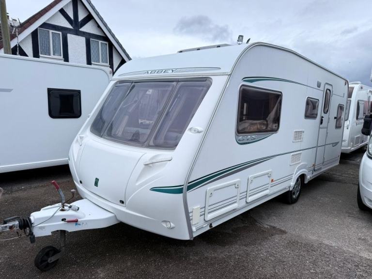 2005 ABBEY VOGUUE GTS 517 5 Berth
