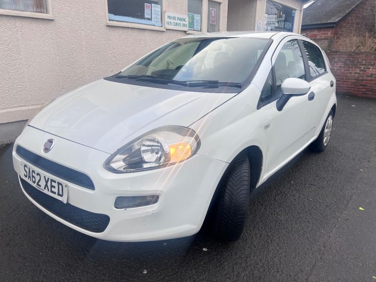 Fiat, PUNTO, Hatchback, 2012, Manual, 1242 (cc), 5 doors