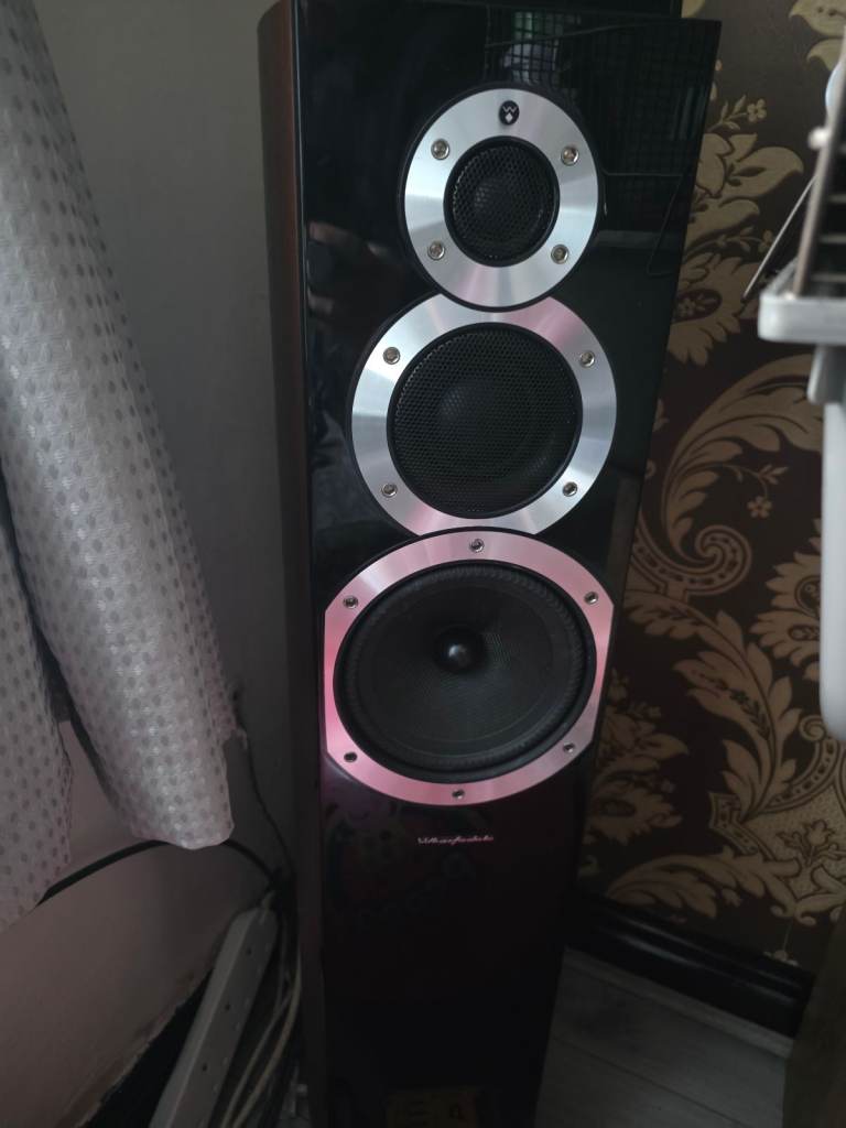 Premium Wharfedale Diamond 10 Series 5-Speaker Bundle - Perfect Condition
