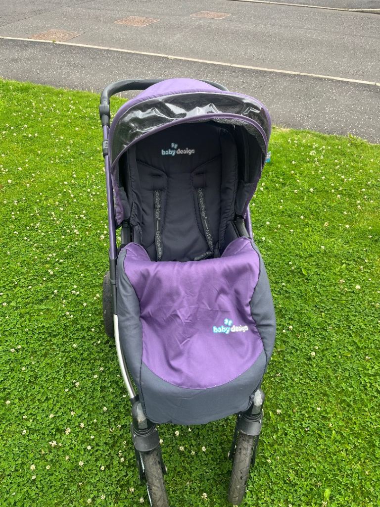 Baby Design Pram / Pushchair