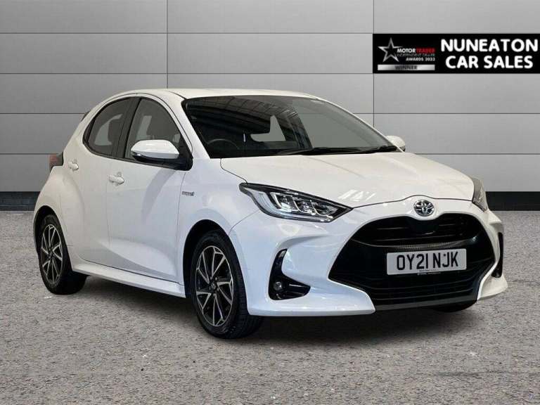 2021 Toyota Yaris 1.5 VVT-h Design Hatchback 5dr Petrol Hybrid E-CVT Euro 6 (s/s) (116 ps) Hatchb...