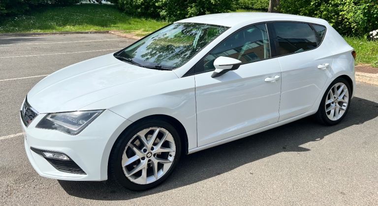 Seat, LEON, Hatchback, 2016, Semi-Auto, 1798 (cc), 5 doors