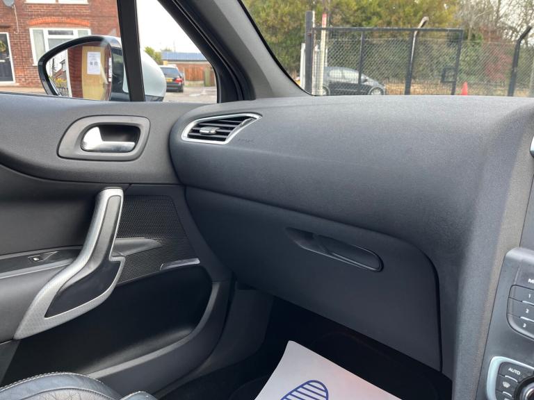 2011 Citroen DS4 1.6 THP 16V 200 DSport 5dr HATCHBACK Petrol Manual