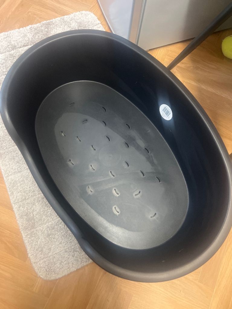 Large Plastic Dog Bed