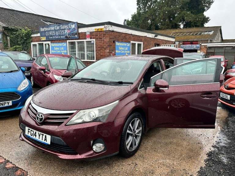 2014 Toyota Avensis 2.0 D-4D Icon 4dr SALOON DIESEL Manual