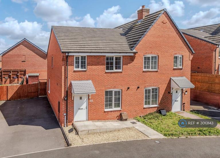 3 bedroom house in Egremont Close, Evesham, WR11 (3 bed) (#3013143)