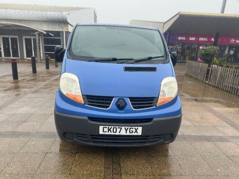 2007 Renault Trafic LL29 LWB - New Years MOT - NO VAT - Towbar