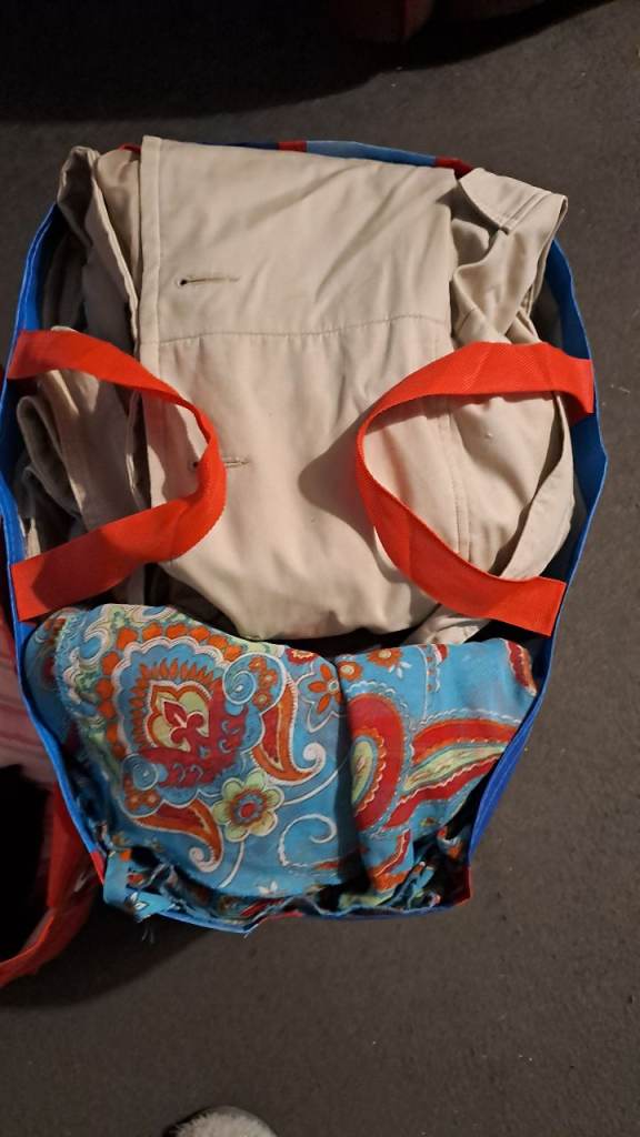 Womens clothes size 18 