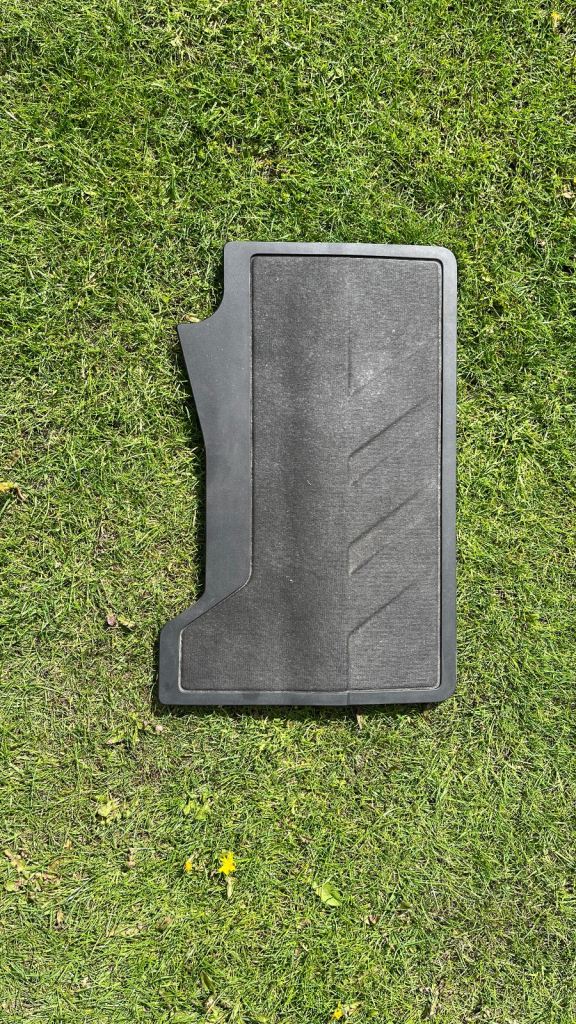 C5 Aircross 1.2 engine Cover 