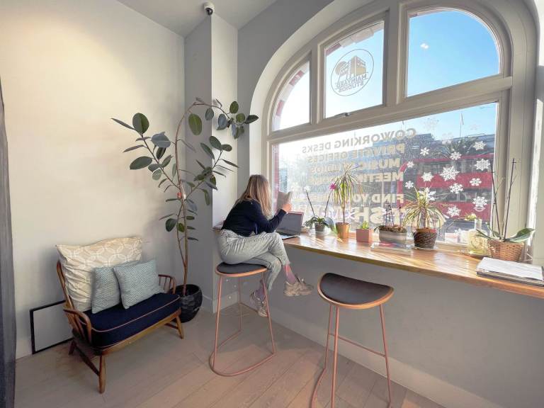 Office | Creative Space | Beauty Room | Workspace | Commercial Unit in Hackney Central E8