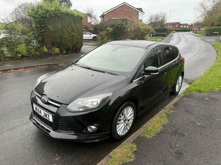 2014 Ford Focus 1.0 125 EcoBoost Zetec S 5dr HATCHBACK Petrol Manual