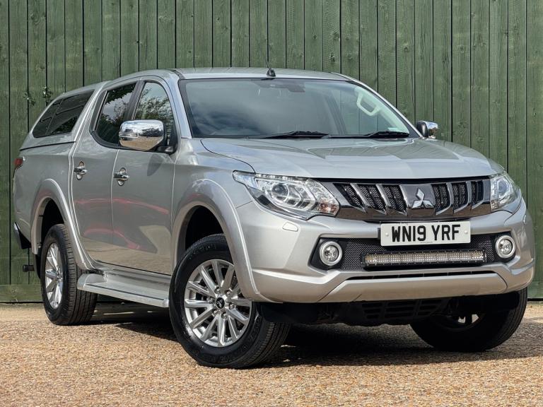 2019 Mitsubishi L200 2.4 DI-D DC Barbarian 4WD Euro 6 4dr PICK UP Diesel Manual