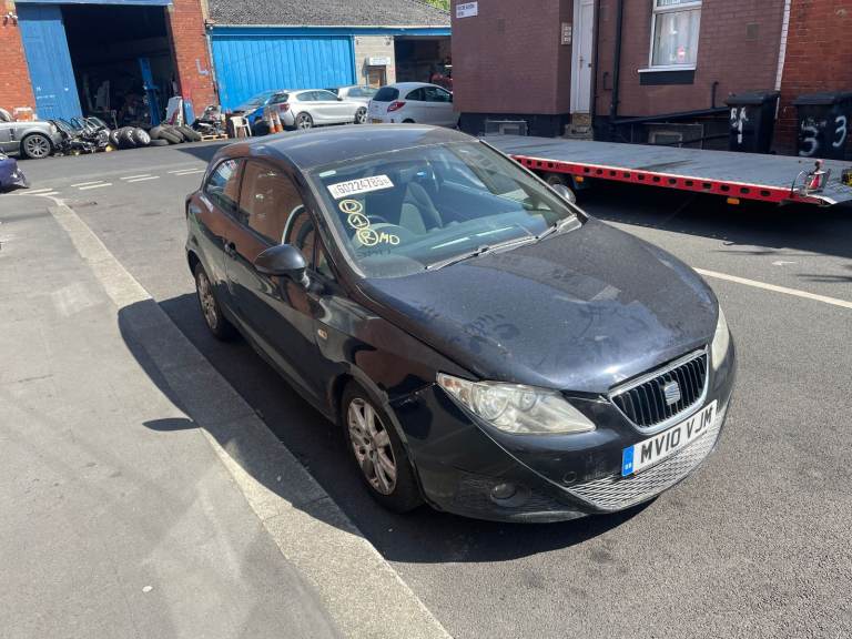 SEAT IBIZA 1.4 PETROL MANUAL BRACKING FOR PARTS ONLY 