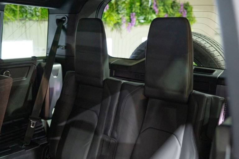 2021 Land Rover Defender 3.0 D300 MHEV X-Dynamic HSE SUV 5dr Diesel Auto 4WD Euro 6 (s/s) (300 ps...