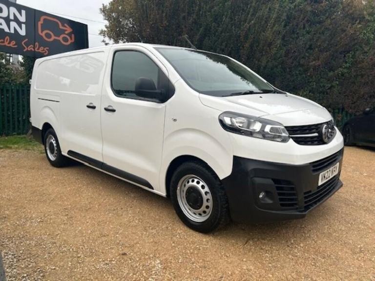 2022 Vauxhall Vivaro 2900 1.5TD DYNAMIC LWB L2 100PS Medium Van Diesel Manual
