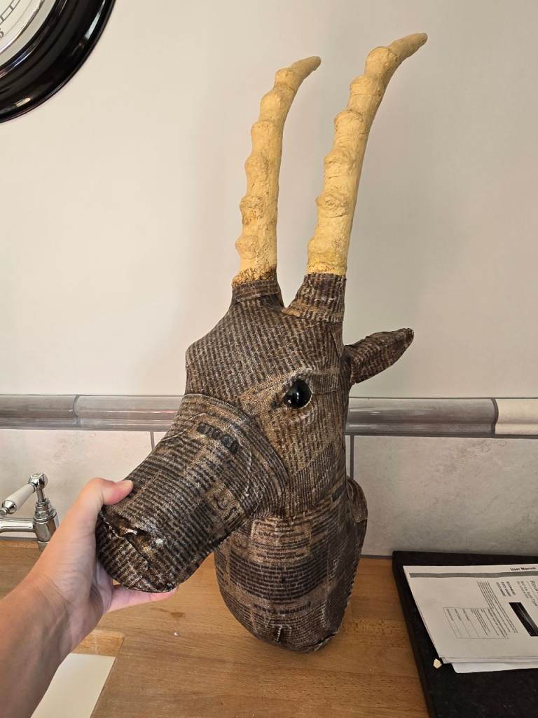 Decorative Antelope Head Wall Hanging – Good Condition