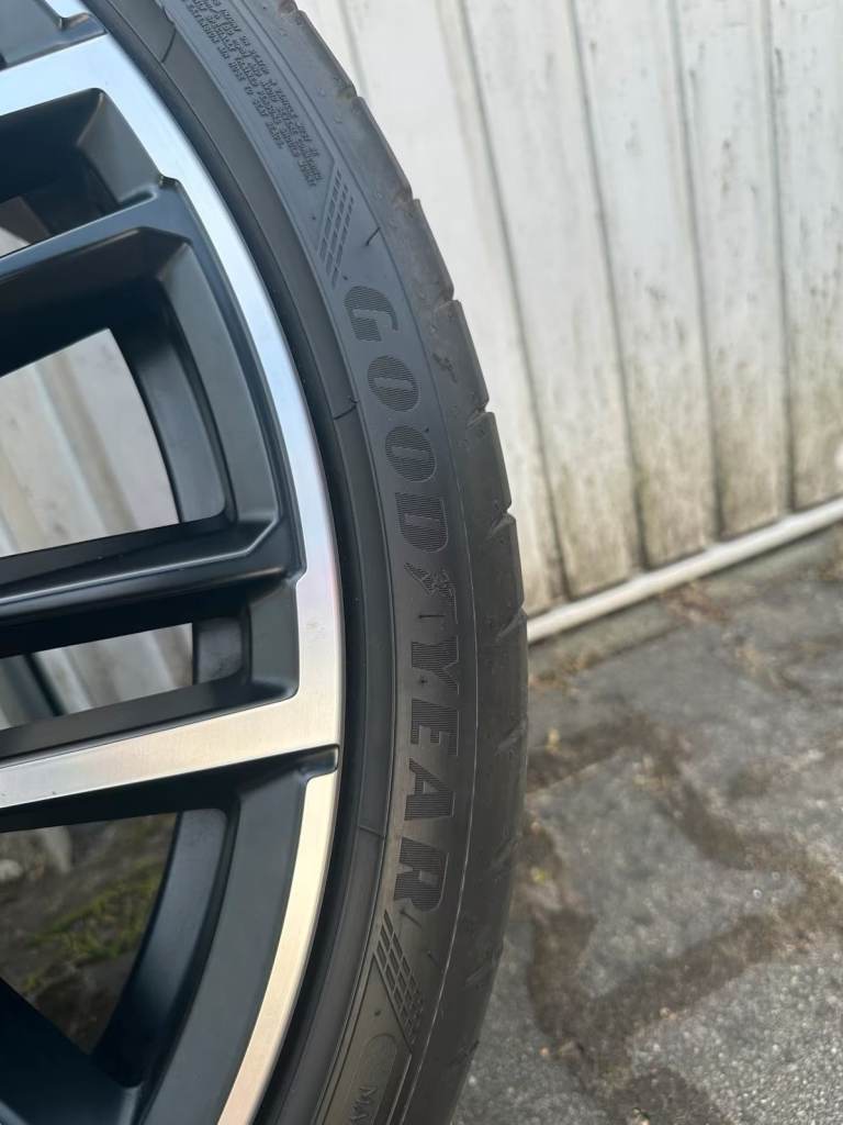 BMW 5 Series G30/G31 Genuine 20” M Y-Spoke 846 (M846) Alloy Wheel & Summer Tyre Set