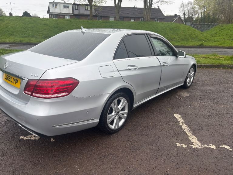 Mercedes-Benz, E CLASS, Saloon, 2013, Semi-Auto, 2143 (cc), 4 doors
