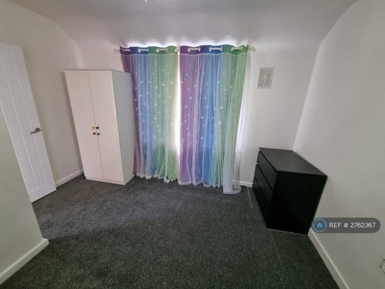 2 bedroom house in Arden Crescent, Dagenham, RM9 (2 bed) (#2762367)