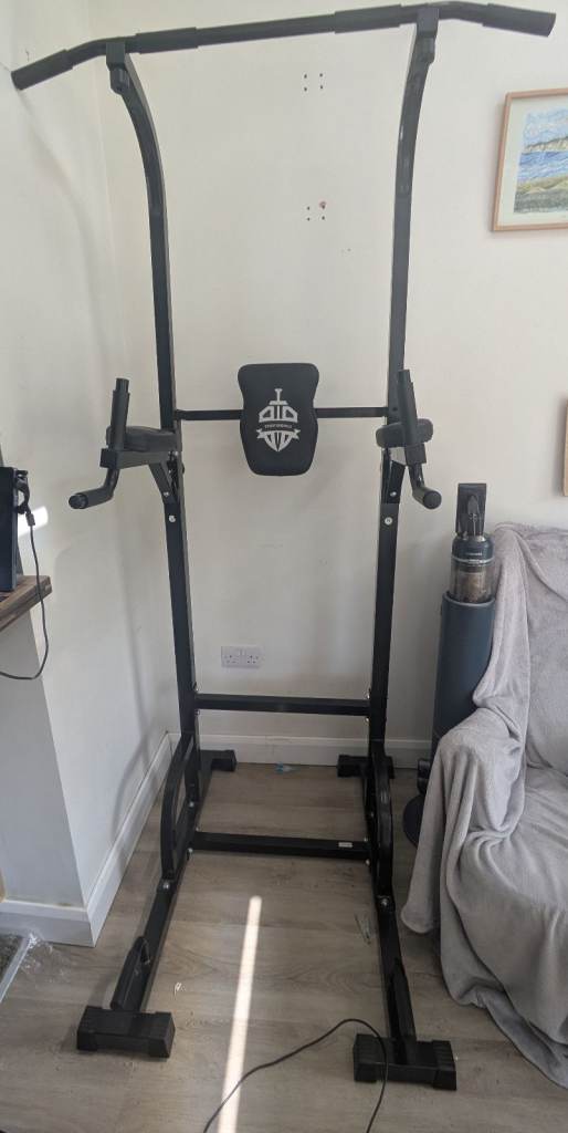 Sturdy Dip Station and Pull Up Tower 