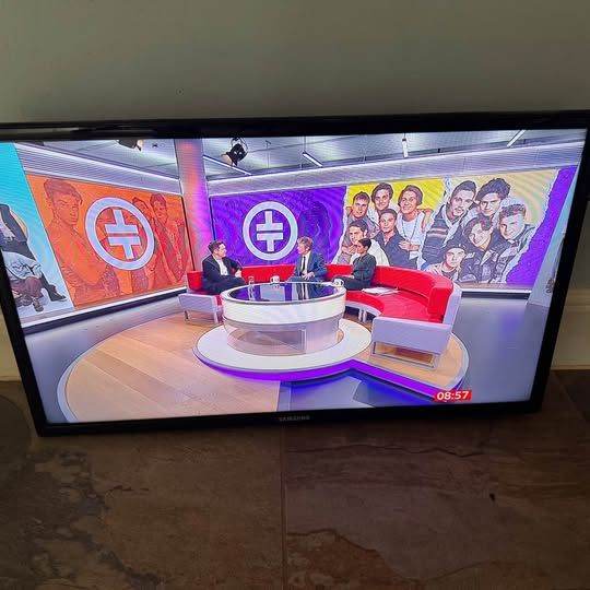 Samsung UE32EH4000 32 inch LED HD TV - working but picture issue