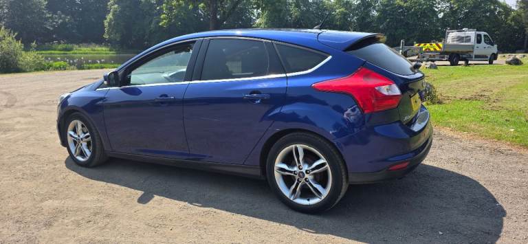 Ford, FOCUS, Hatchback, 2014, Manual, 998 (cc), 5 doors