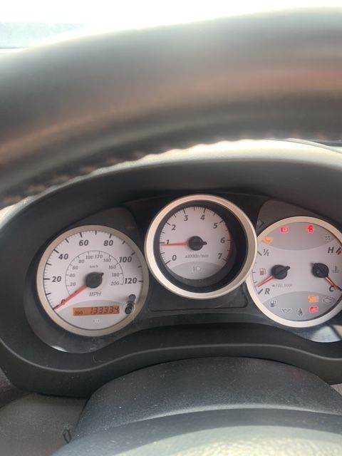 Toyota RAV 4 Estate 20DIESEL  SPARES REPAIR  NEEDS ALTNATOR FITTED £600 NO OFFERS 