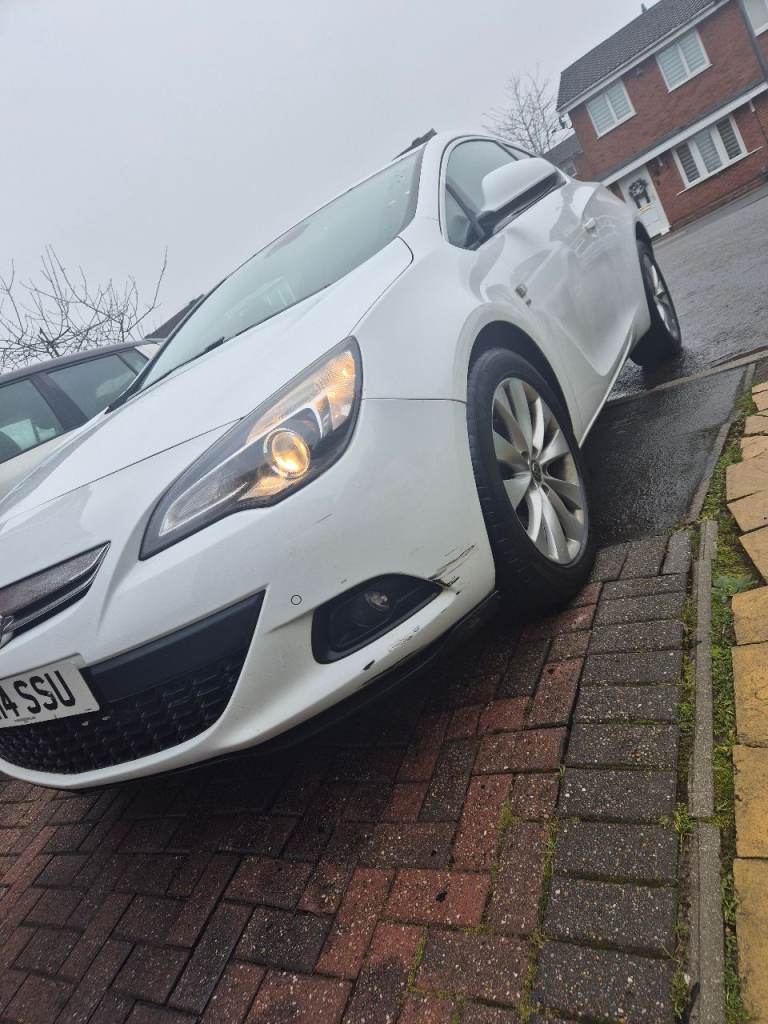 Vauxhall, ASTRA GTC, Hatchback, 2014, Other, 1956 (cc), 3 doors