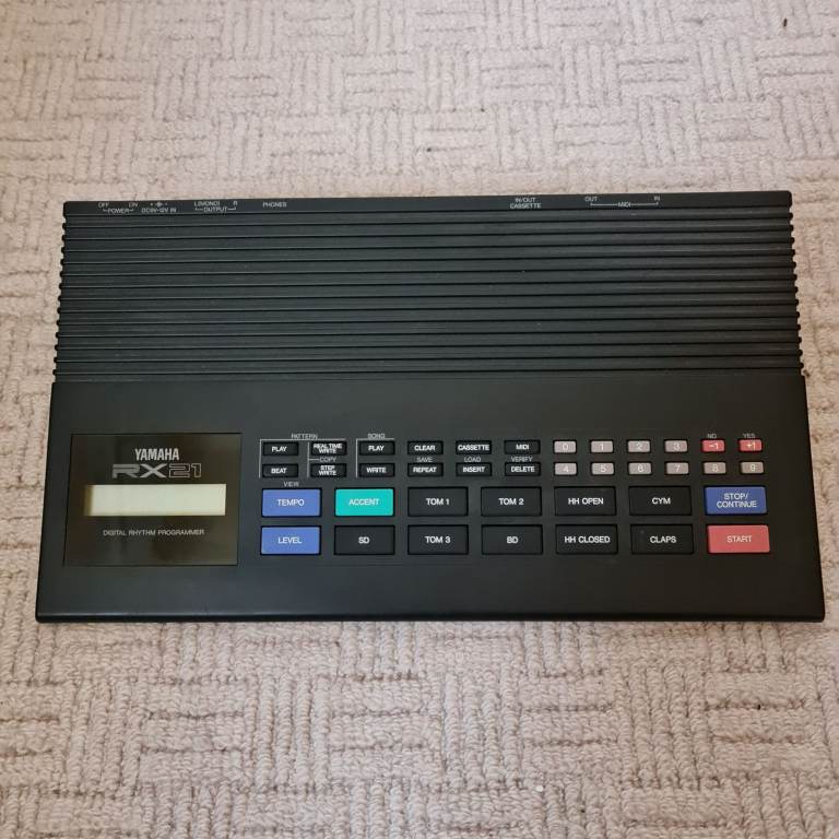 NEW AD- Vintage drum machine - Yamaha RX21 BARGAIN