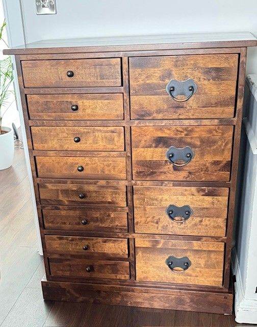 Bedroom furniture set - Kind size Bed, Chest of Drawers and two bedsie tables