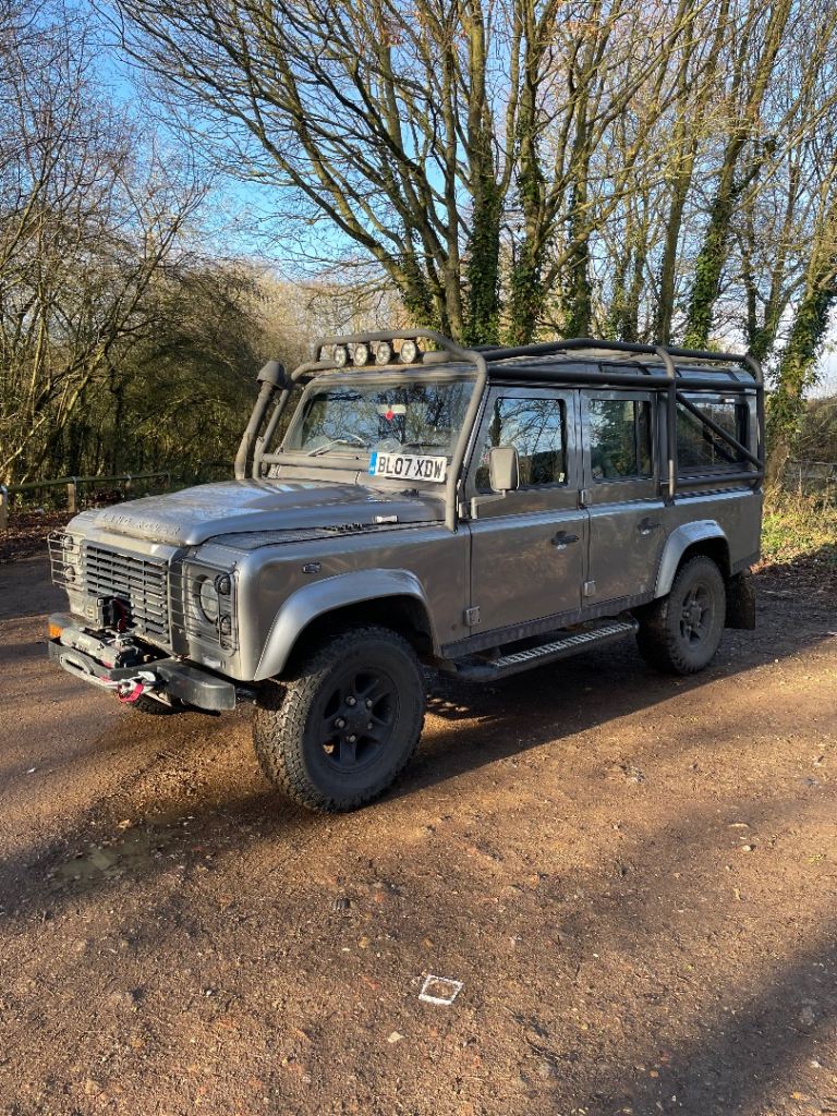 LAND ROVER DEFENDER PUMA 2.4