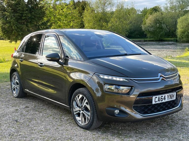 2015 Citroen C4 Picasso 1.6 e-HDi 115 Exclusive+ AUTOMATIC *  5dr ETG6 * LOW MILES * £20 RD TAX *...