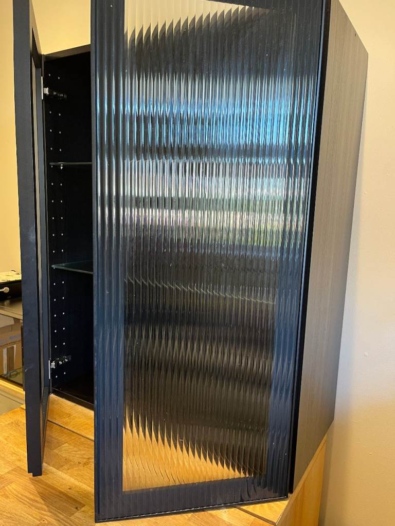 IKEA METOD HEJSTA 80x100cm Black Reeded Glass Wall Cabinet – £80   (£186 New)