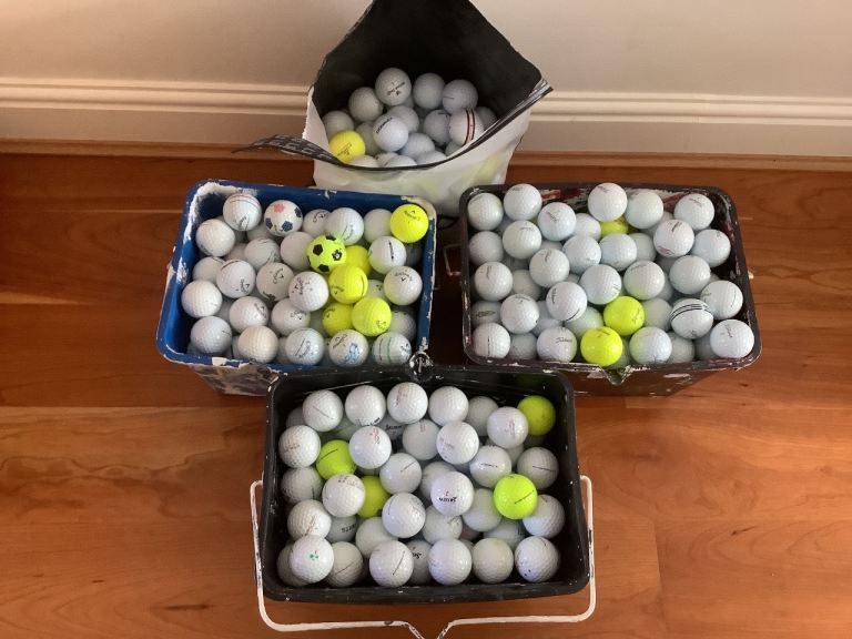 Golf balls for sale