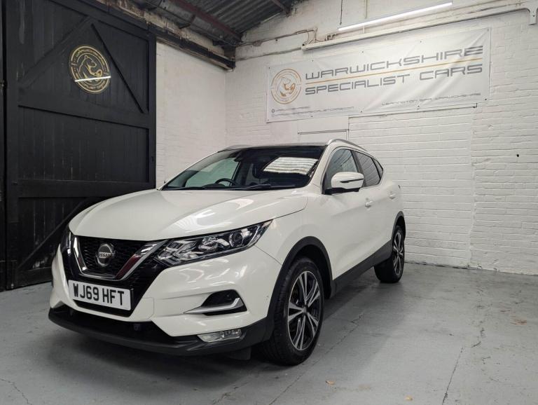 Nissan Qashqai 1.3 DIG-T N-Connecta Euro 6 (s/s) 5dr Petrol Manual
