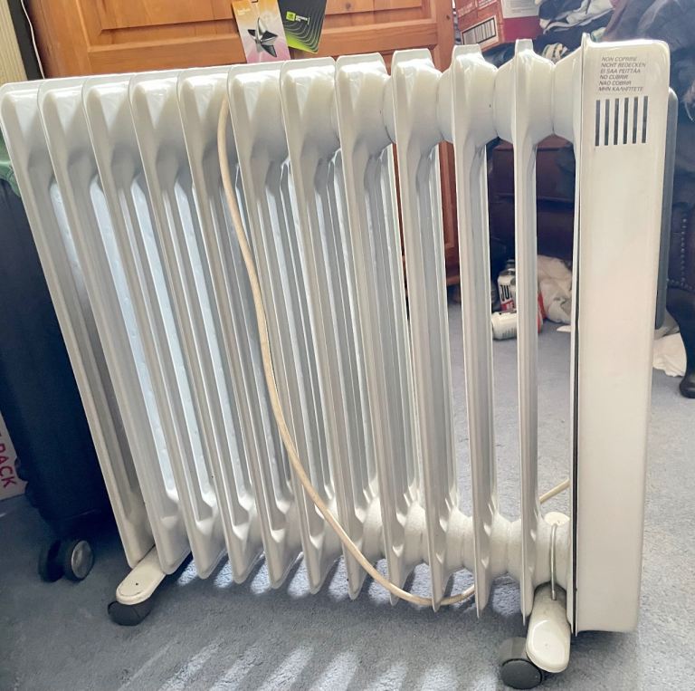 Philips Electric Oil Filled Radiator Heater – White, Good Condition