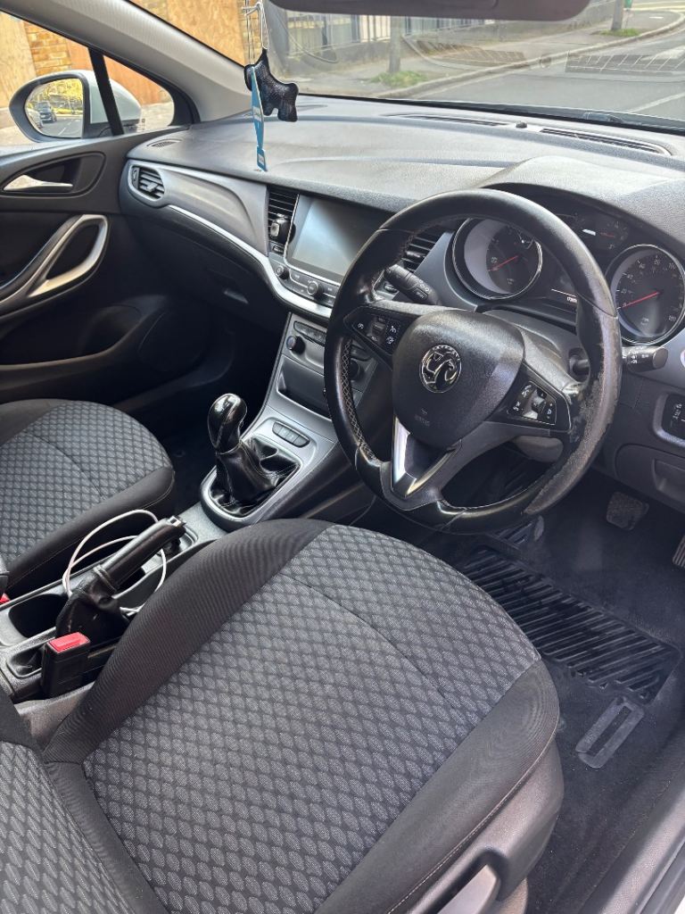 Vauxhall Astra estate for sale 