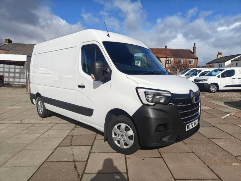 2022 Renault Master MM35dCi 135 Business+ Medium Roof Van PANEL VAN DIESEL Manual
