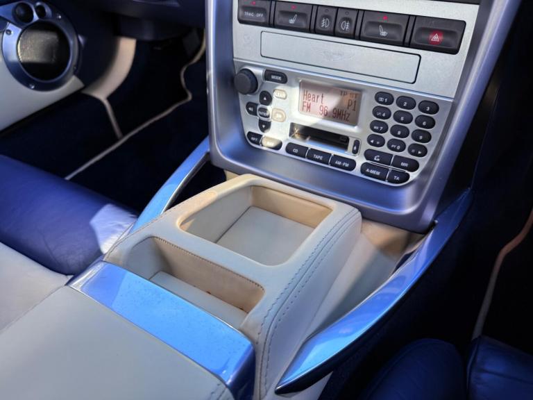 2004 Aston Martin Vanquish 5.9 Coupe 2dr Petrol Manual (396 g/km, 460 bhp) COUPE Petrol Manual