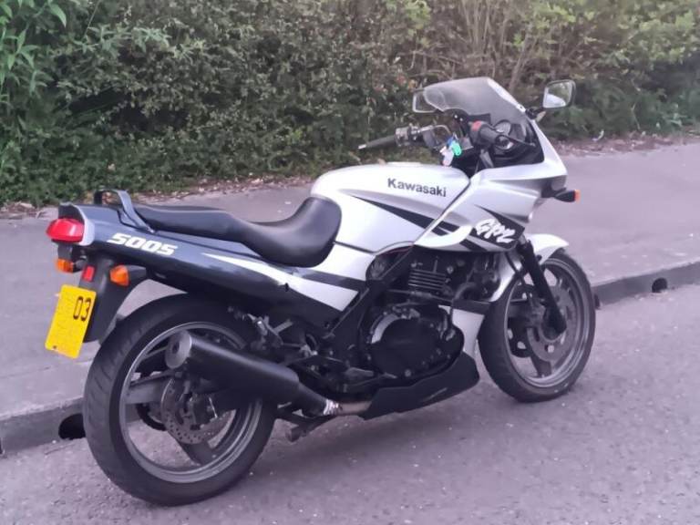 Kawasaki GPZ 500s 2003