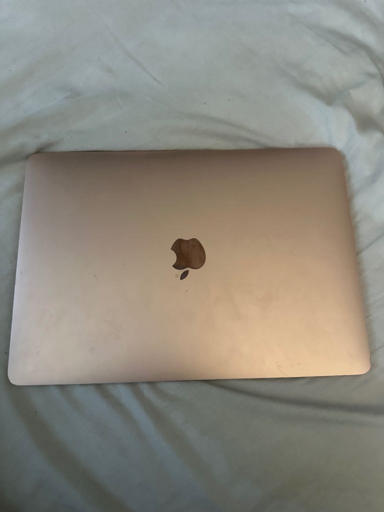 MacBook Air Rose Gold 2021