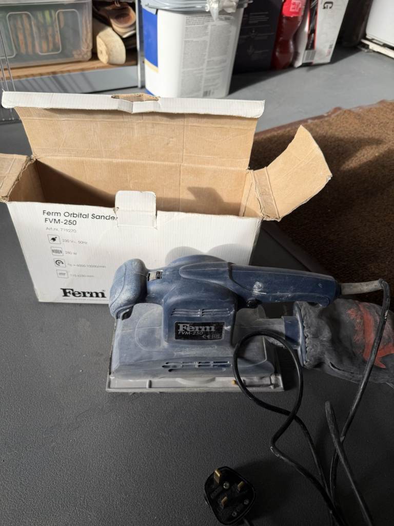 Ferm orbital electric sander
