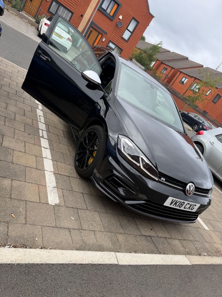 Volkswagen, GOLF, Hatchback, 2018, Semi-Auto, 1984 (cc), 5 doors