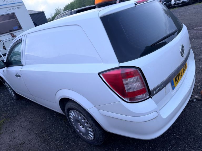 Vauxhall, ASTRAVAN, Car Derived Van, 2013, Manual, 1686 (cc)
