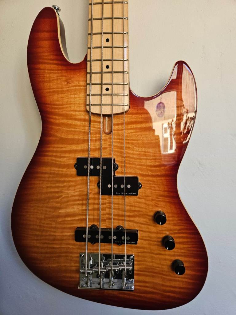 image for Sire Marcus Miller U5 Short Scale Bass 