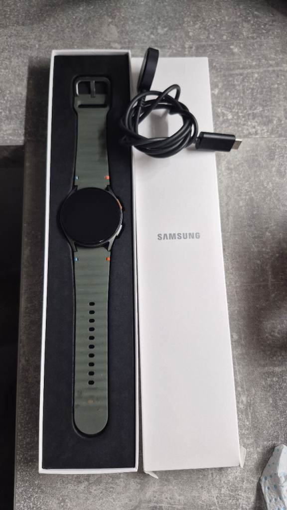 Samsung Galaxy Watch7 - Green, As Good As New
